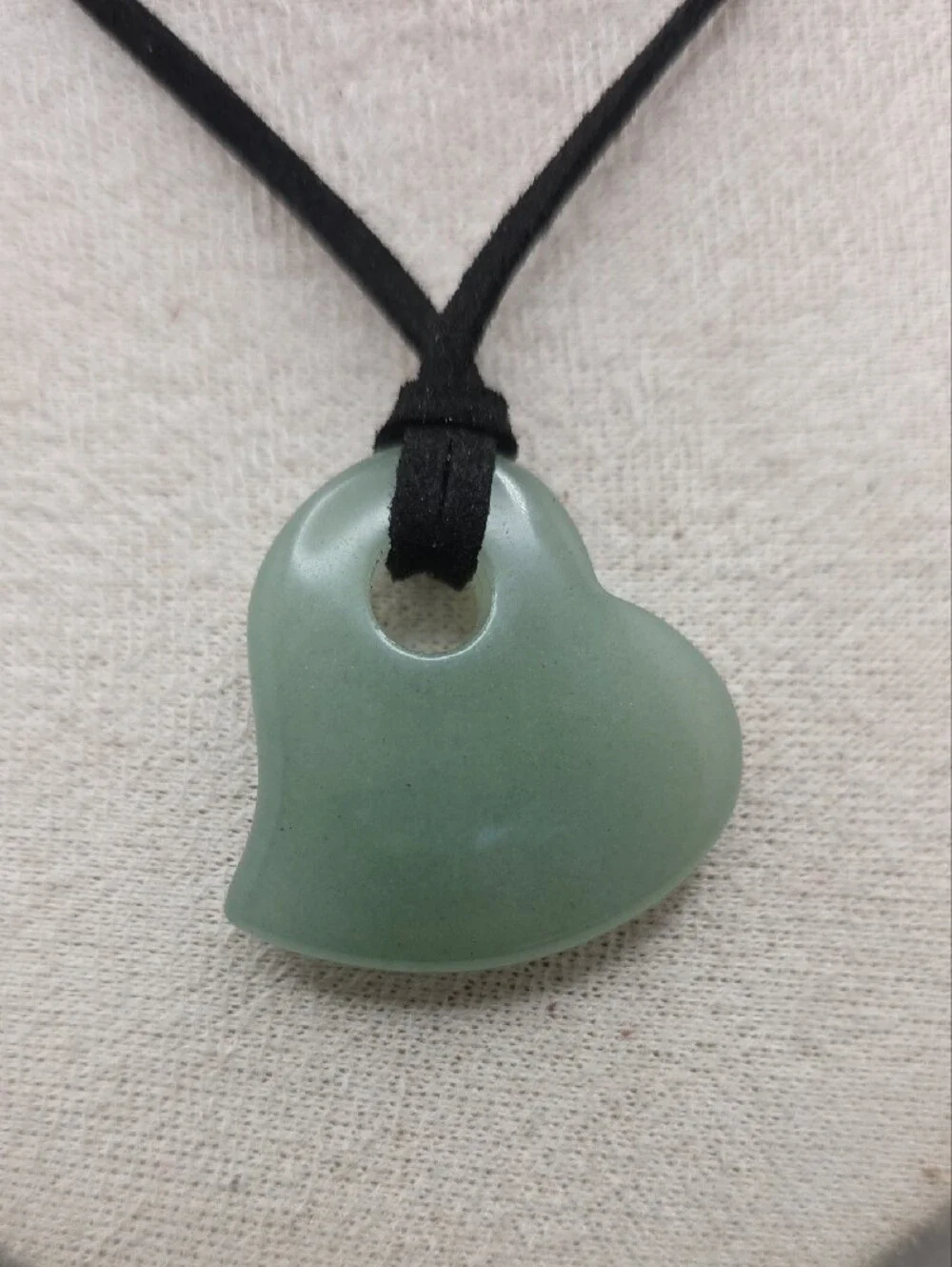 Green Heart Jade Pendant Necklace (2487)